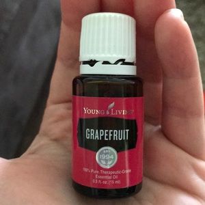 Young Living Essential Oil - Grapefruit